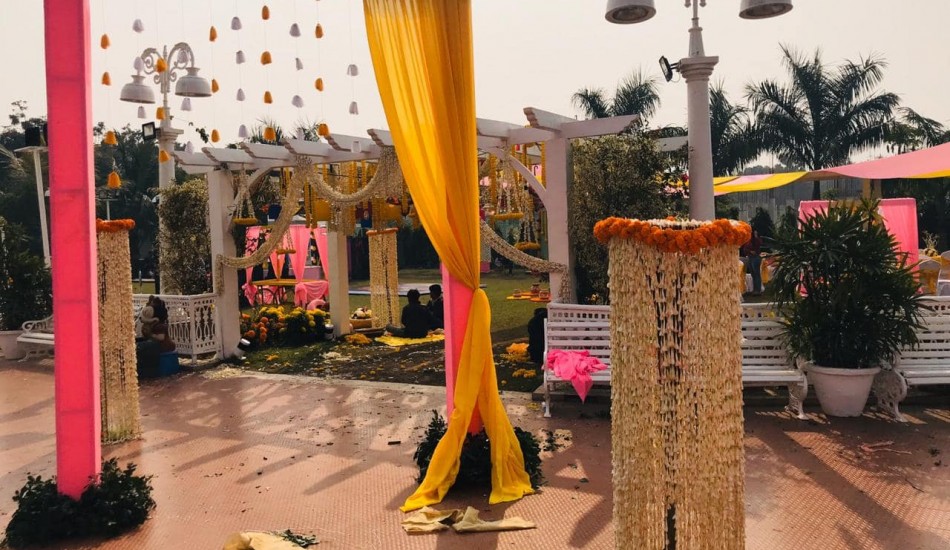 Maheshwari's Vrindavan Garden