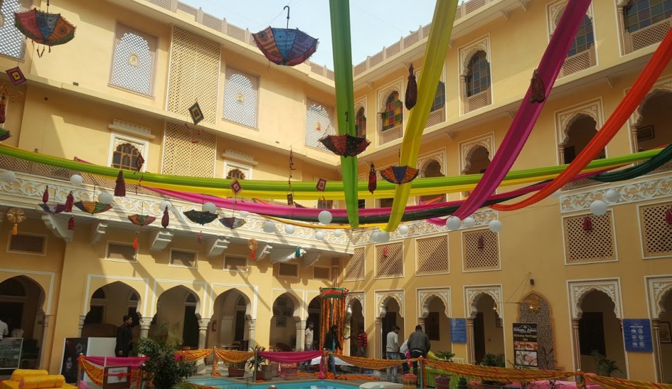 Hotel Nirbana Palace