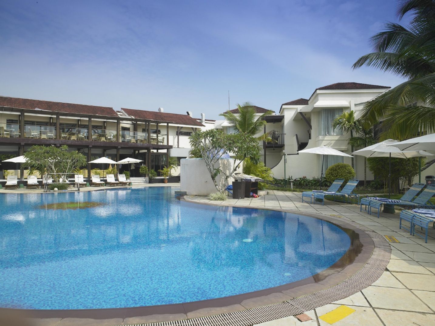 ROYAL ORCHID BEACH RESORT & SPA