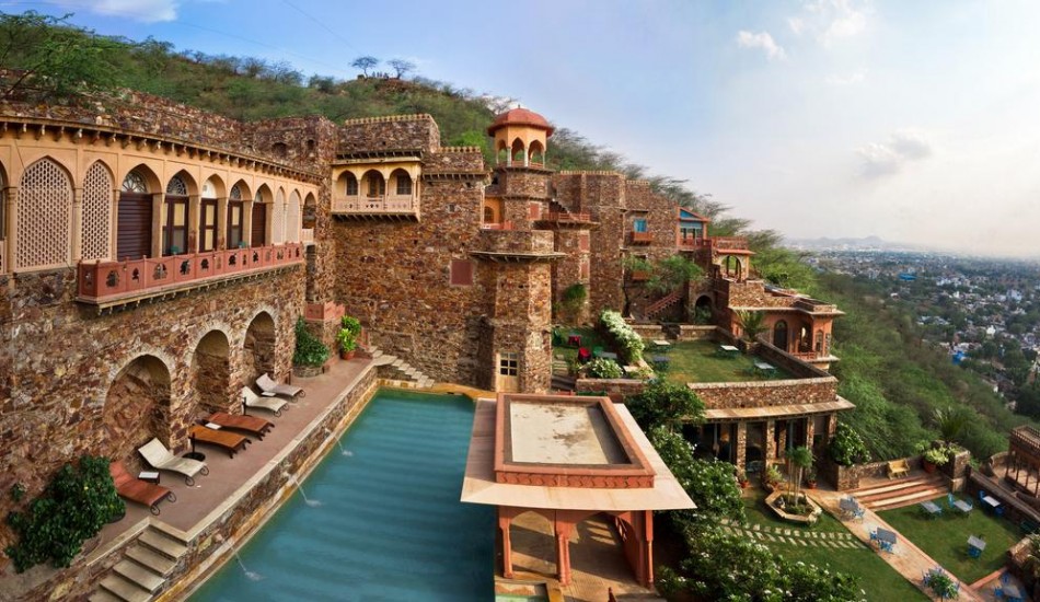 NEEMRANA FORT