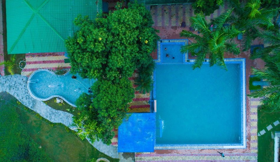 Clarissa Resort