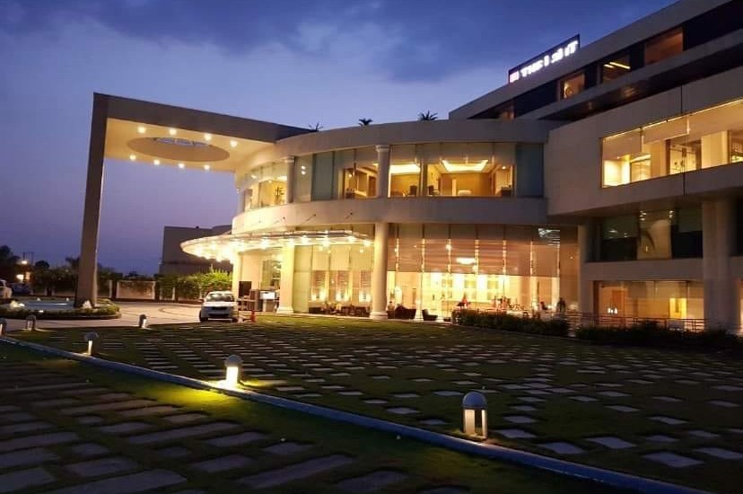 The Lalit  Chandigarh