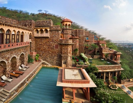 NEEMRANA FORT