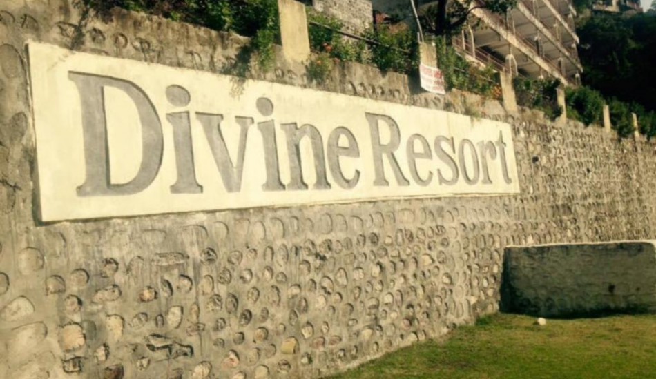 Divine Resort