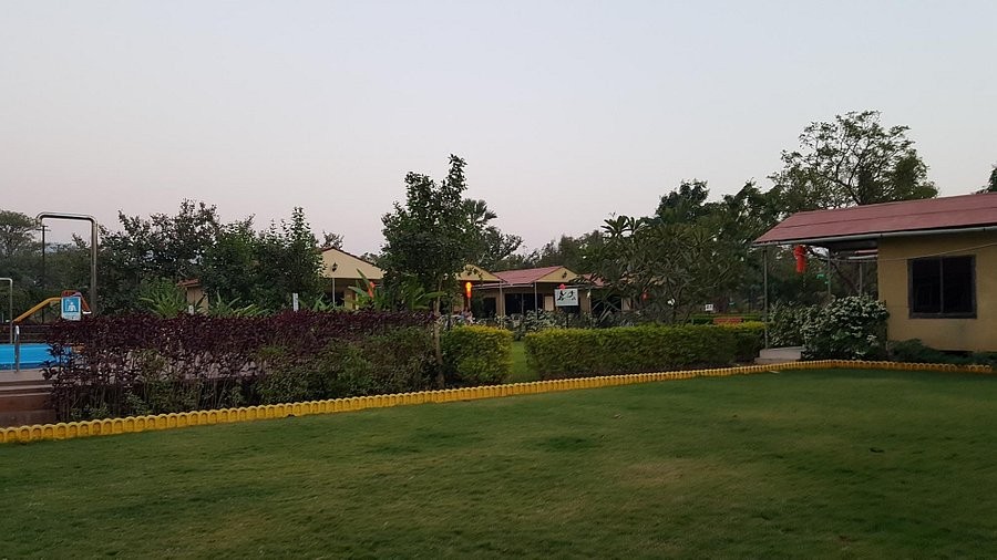 Nirmal Cottages