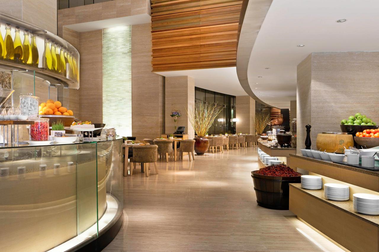 THE WESTIN