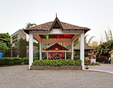 WOOD CASTLE SPA & RESORT