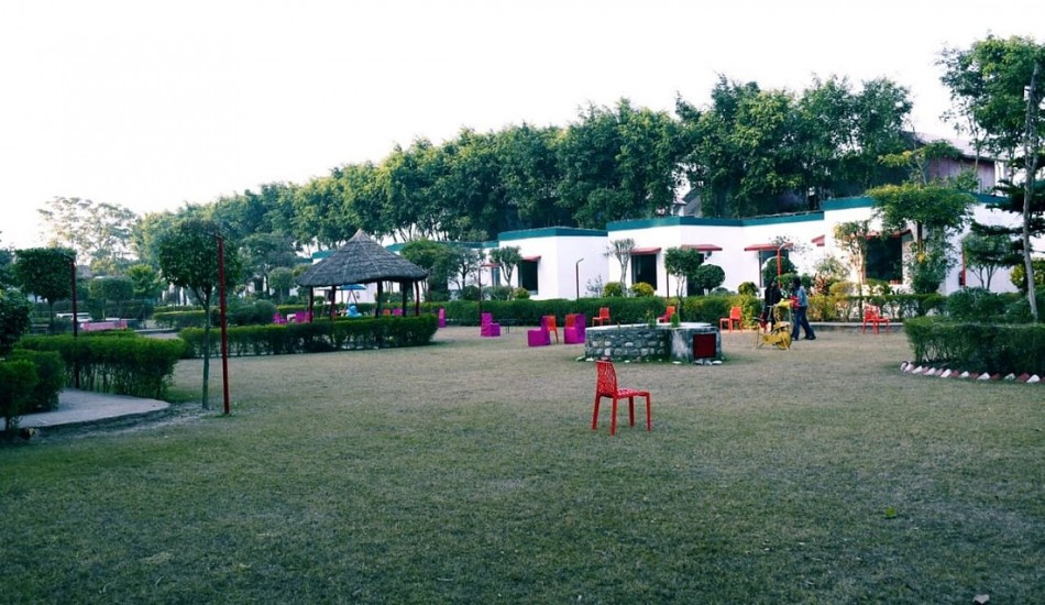 CORBETT HOLIDAY FOREST RESORT