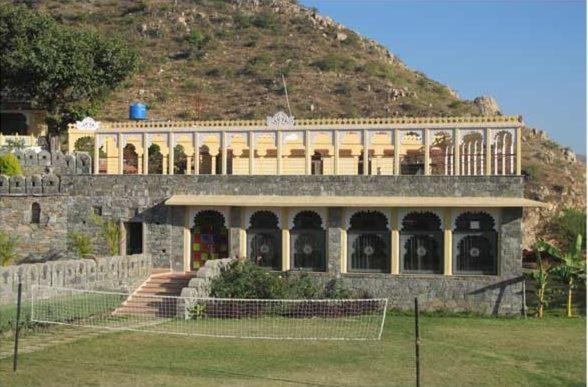 Devi Palace by Peoples Holiday Resorts