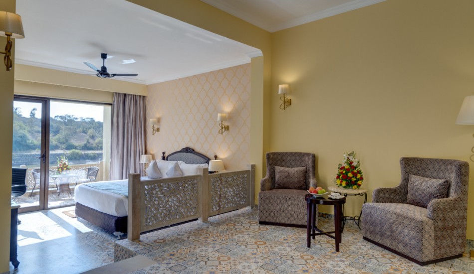 RAAJSA RESORT