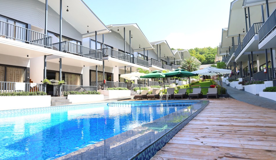 Oralia Resort