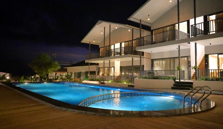 Oralia Resort