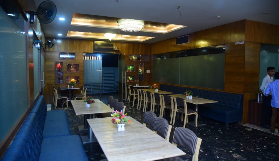 Hotel Karan