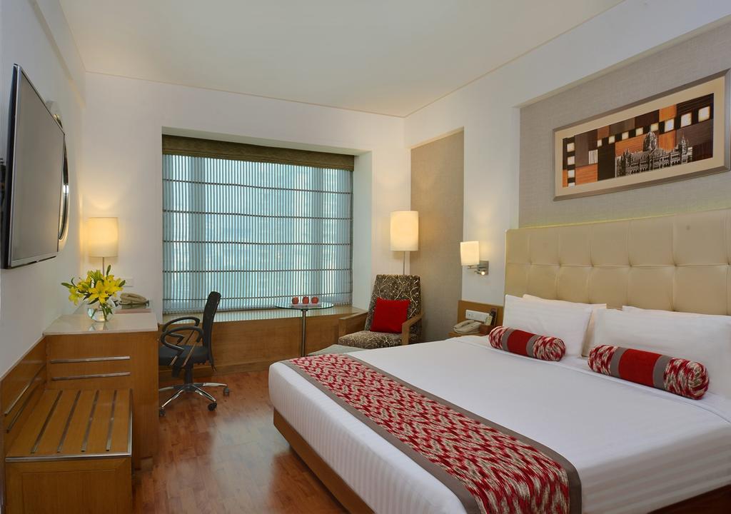 RADISSON