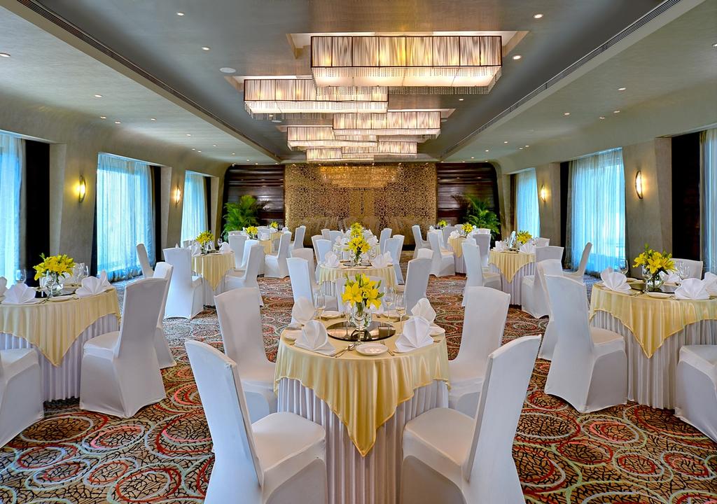 RADISSON