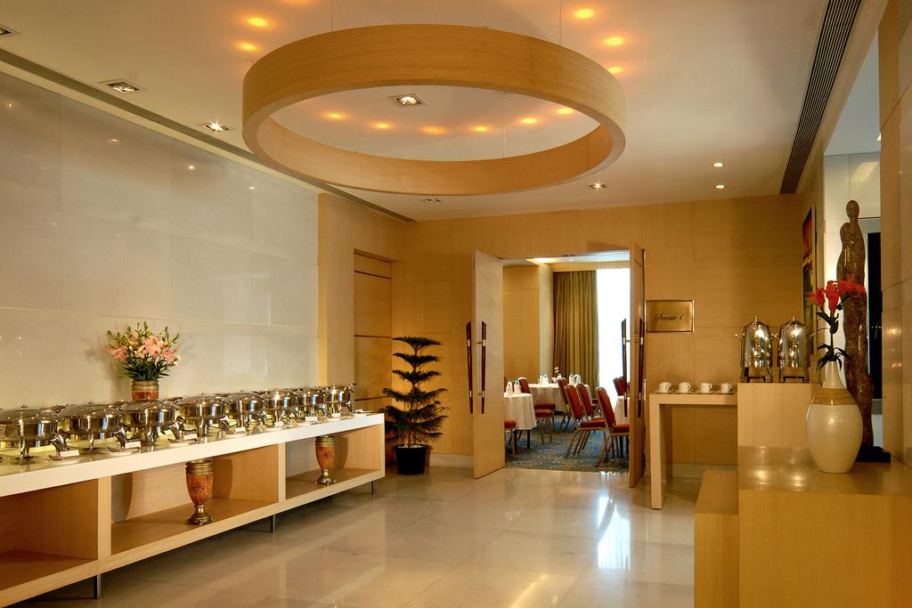 RADISSON