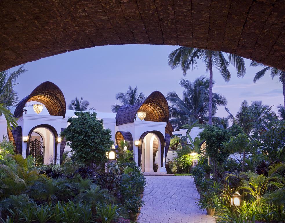 VIVANTA BY TAJ BEKAL