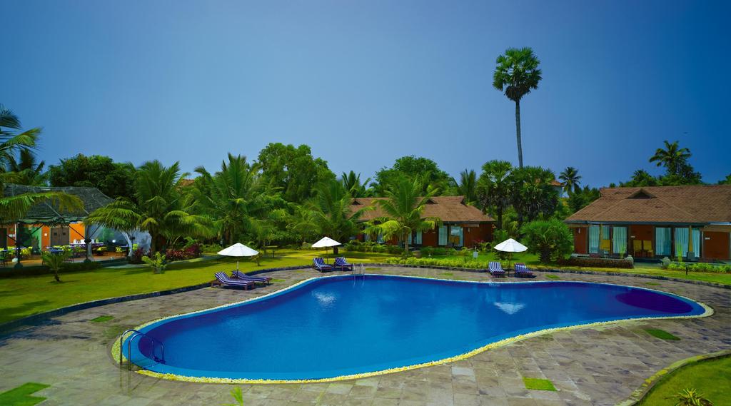 POOVAR ISLAND RESORT