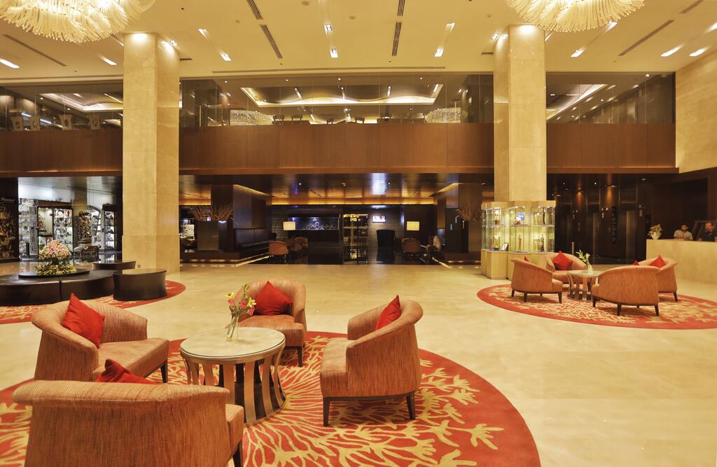 CROWNE PLAZA