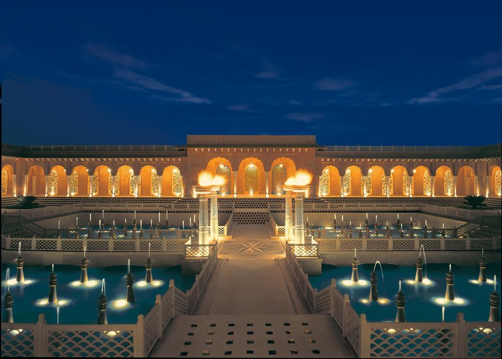 THE OBEROI AMARVILAS