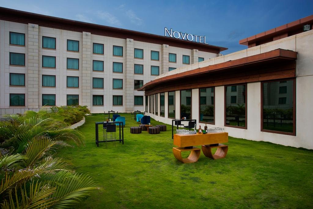 NOVOTEL AIRPORT