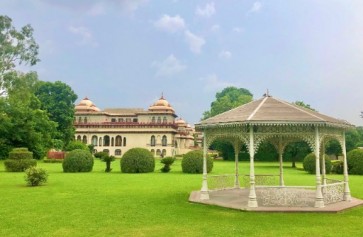 TAJ RAMBAGH PALACE