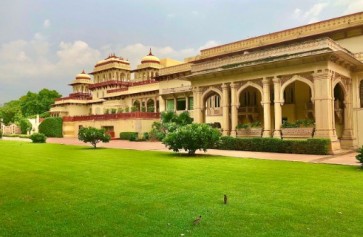 TAJ RAMBAGH PALACE