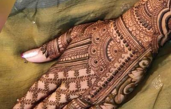 Kamaljeet Mehndi Artist