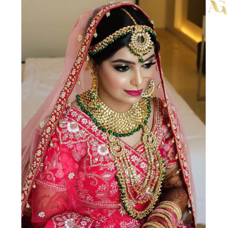 Aakriti Gandhi Makeup Artist