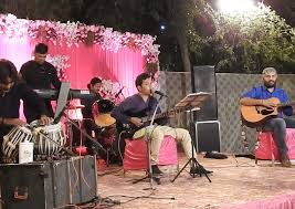 Saraswati band