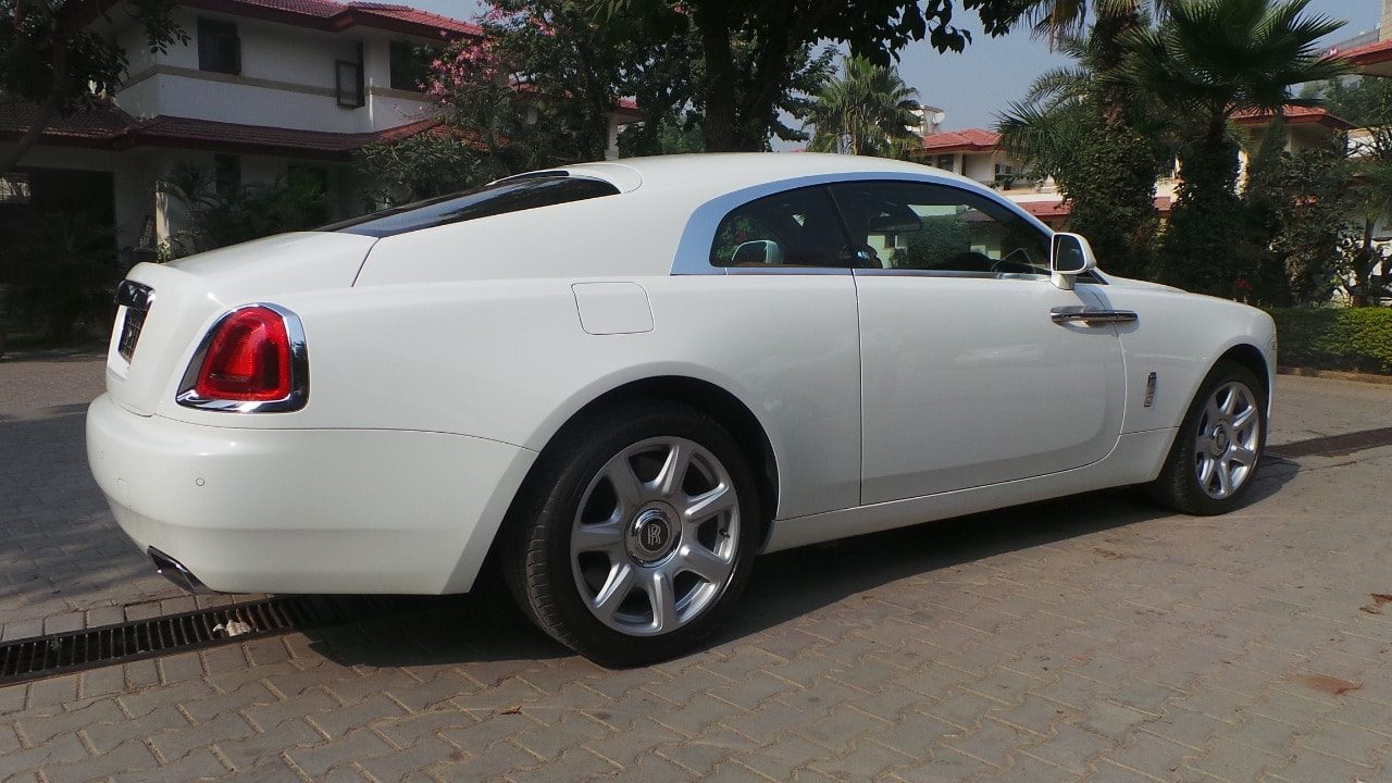 Aakash Luxury Cars