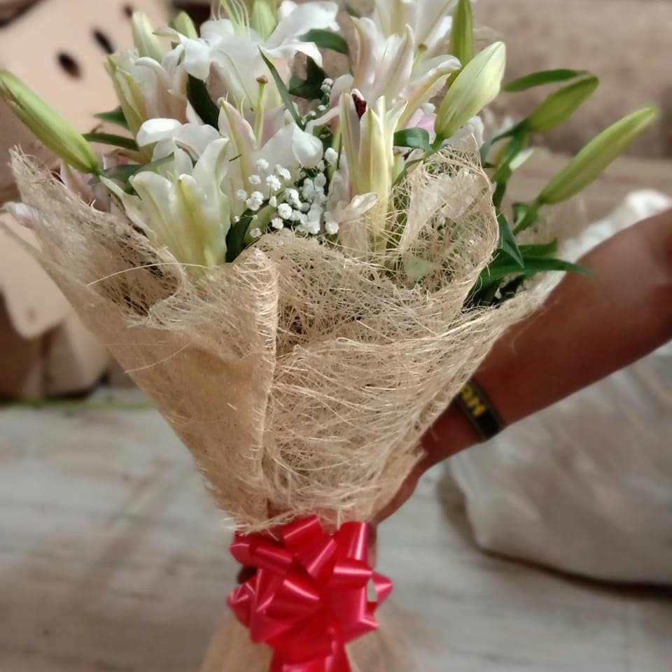 Rajanigandha Florist