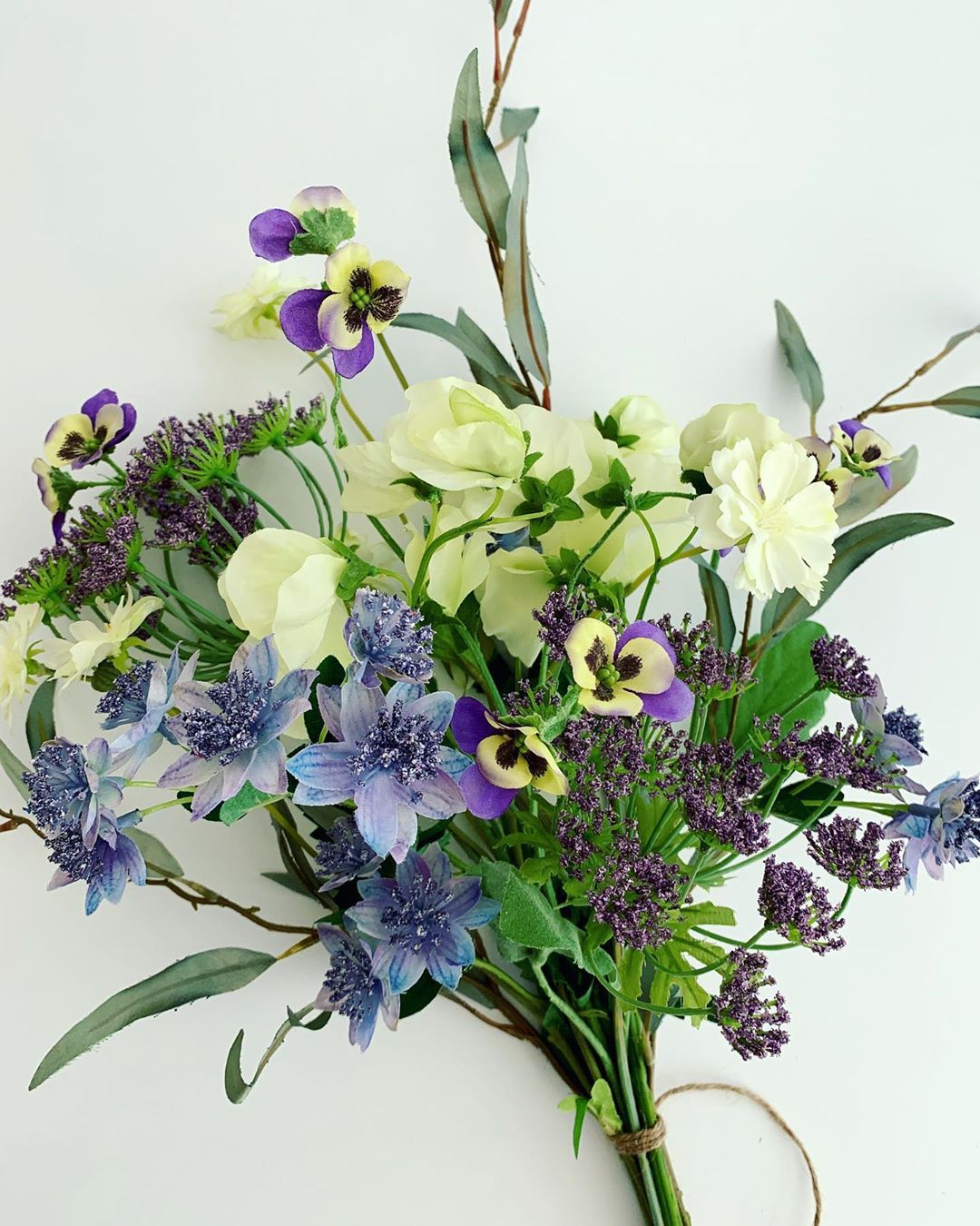 Iris Florals, Goregaon East