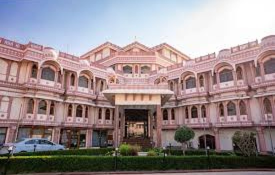 Hotel Raj Vilas Palace Public Park - Bikaner