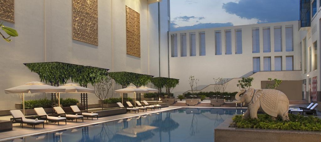 Deluxe Suite, Executive lounge access, 1 King
