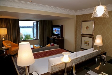 Grande Heritage Lake View Room