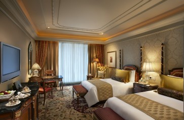 Royal Premiere Room