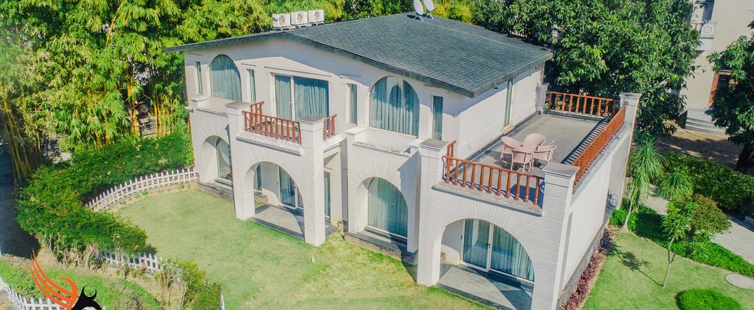 Premium Luxury Villa