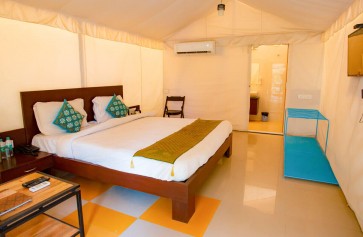 Deluxe Rooms