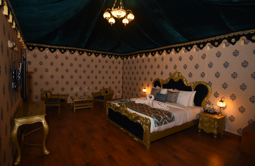 Grand Luxury Tents