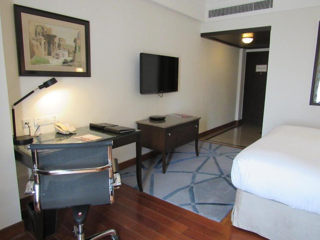 Executive Room