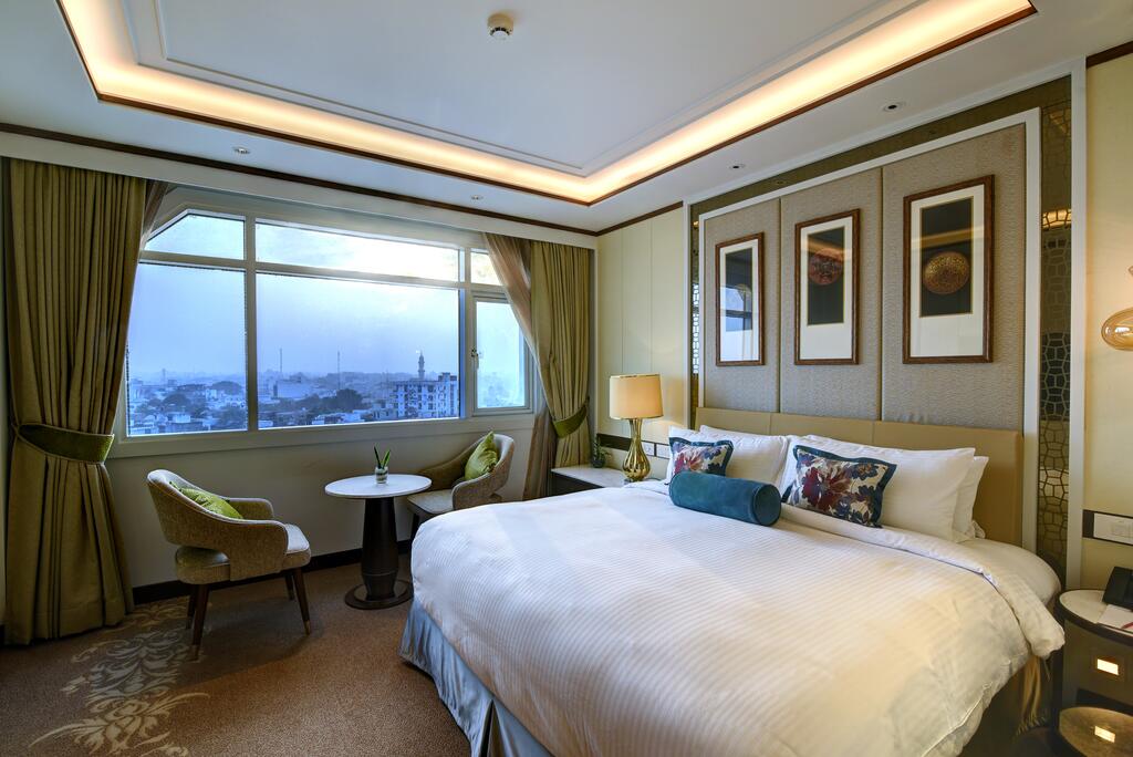 Junior Suite Taj View