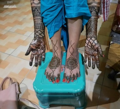 Pari Mehendi