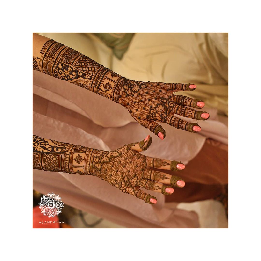 Alankritaa Mehndi By Rashi