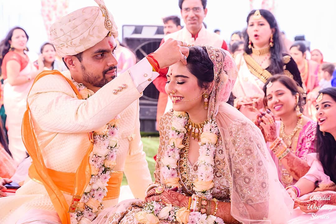 Candid Wedding Stories