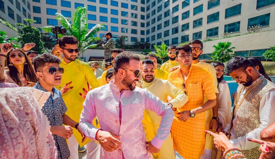 Yellow Red Photography