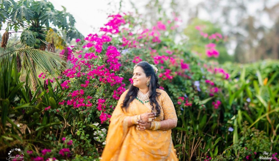 Janvi Dave - Weddings & Events