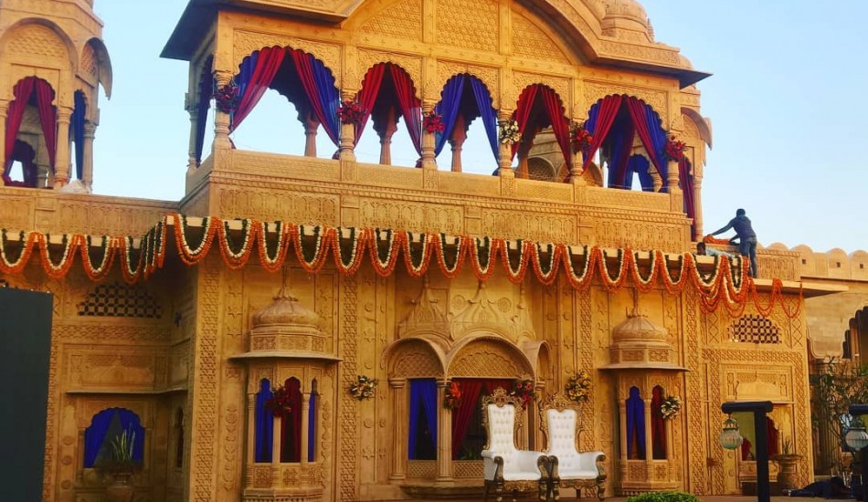 Golden castle event work