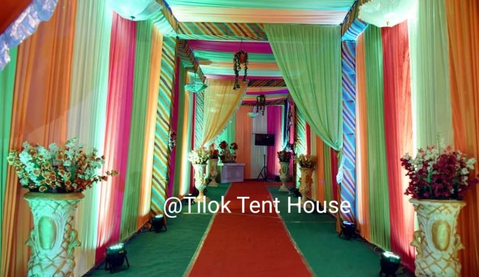 Tilok tent house