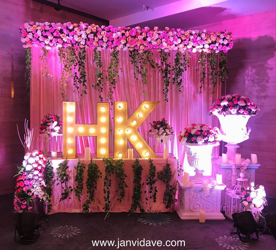 Janvi Dave - Weddings & Events